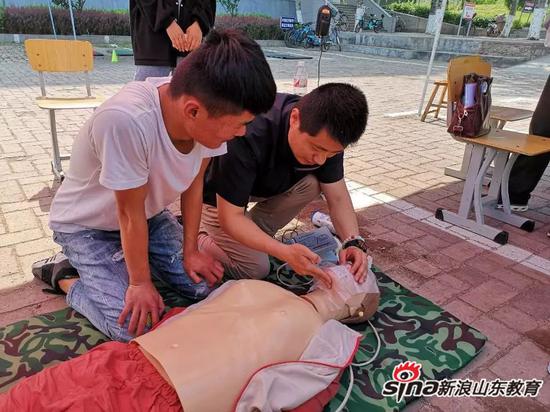 新浪网讯：山东轻工职业学院2019年职教周活动侧记