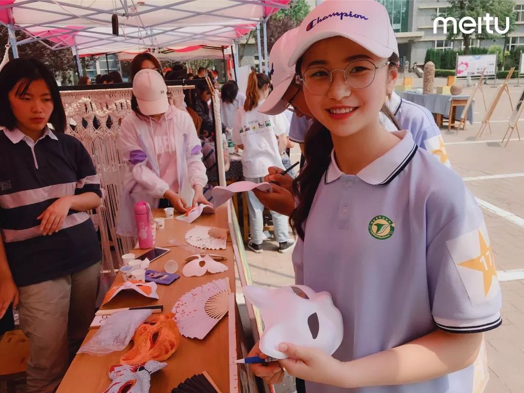 齐鲁晚报讯：山东轻工职业学院开展职教周校园开放日活动