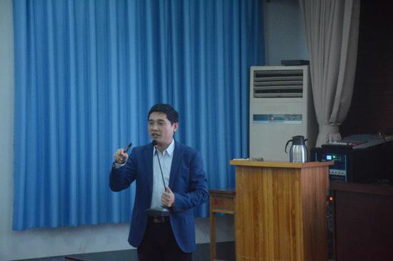 新浪山东讯：“新时代 新课程 新教改”山东轻工职业学院在奋进